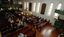 Vanagų parapijos namuose - įkurtuvių šventė