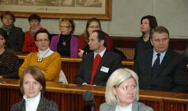 Klaipėdoje apdovanoti miesto savivaldybės darbuotojai