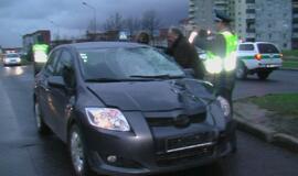 Ligoninėje mirė perėjoje su sūnumi partrenktas vyras