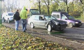 Minijos gatvėje "Audi" trenkėsi į vilkiką