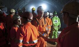 Šveicarijoje baigtas tiesti ilgiausias pasaulyje tunelis