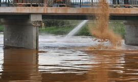 Vengrija: dar vienas šlamo išsiliejimas yra neišvengiamas