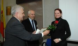 Klaipėdoje apdovanoti miesto savivaldybės darbuotojai