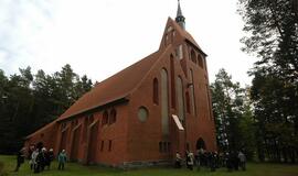 Vanagų parapijos namuose - įkurtuvių šventė