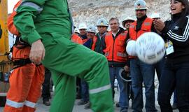 Čilėje iš šachtos iškelti į paviršių visi 33 kalnakasiai