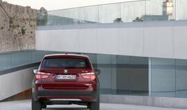 Kompanija BMW atnaujino kompaktinį visureigį X3