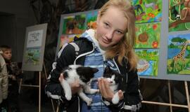 Gimnazijos auklėtiniai su augintiniais