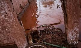 Vengrija: dar vienas šlamo išsiliejimas yra neišvengiamas