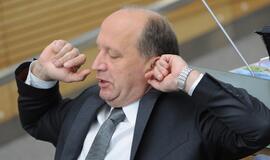 Premjeras paguodė: jeigu nieko blogo neatsitiks, nenumatoma įvesti ar didinti mokesčių