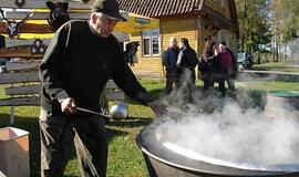 Šilutėje susirungė geriausi žuvienės virėjai