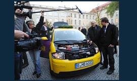 Vokiečių elektromobilis vienu įkrovimu nuvažiavo net 600 km