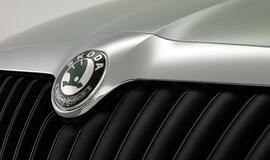 “Volkswagen” koncernas ėmė pavydėti savo paties valdomai “Škoda” markei