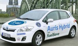 Hibridinis "Toyota Auris" nori pasaulio rekordo