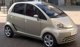 JAV prezidentas Barackas Obama liko patenkintas pigiausiu pasaulyje automobiliu