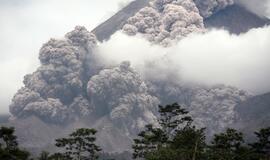 Indonezija: Merapio ugnikalnis nerimsta