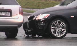 Liepų gatvėje susidūrė "Audi" ir "Lexus" automobiliai