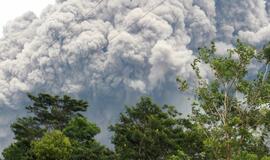 Indonezija: Merapio ugnikalnis nerimsta