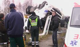 Klaipėdoje apvirto vilkikas su mėsos kroviniu