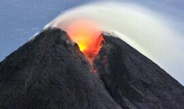 Indonezija: Merapio ugnikalnis nerimsta