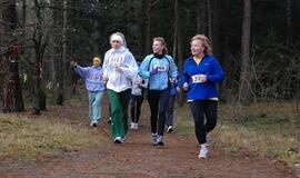 Ekomaratone rungtyniavo ir žmonės, ir šunys