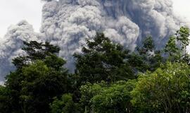 Indonezija: Merapio ugnikalnis nerimsta