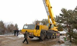 Saulės laikrodis Nidoje sulaukė darbininkų rankų