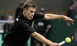 Tenisininkai Laurynas Grigelis ir Oskaras Kalinauskas turnyre Italijoje įveikė pirmąjį barjerą