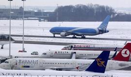 Chaosas britų oro uostuose gali tęstis ir po Kalėdų