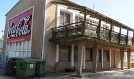 Perkėlai nepavyko parduoti senojo pastato