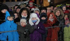 Klaipėdoje įžiebta miesto kalėdinė eglė