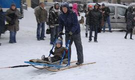 Pirmąją Kalėdų dieną Teatro aikštėje