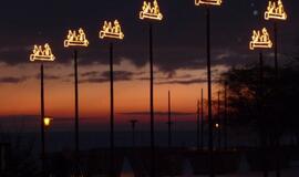 Neringos sodybas apraizgė šventinės girliandos