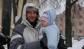 Pirmąją Kalėdų dieną Teatro aikštėje