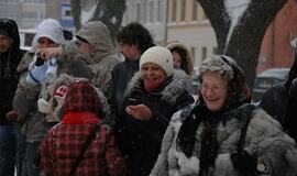 Pirmąją Kalėdų dieną Teatro aikštėje