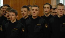 Būsimieji jūrininkai prisiekė jūrai