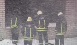 Gaisras apleistame pastate I. Simonaitytės gatvėje