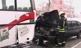 Autobusą stotelėje privertė pasilikti ilgiau