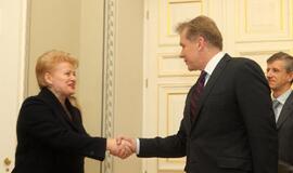 Dalia Grybauskaitė ragina Baltarusijos valdžią paleisti protestuotojus