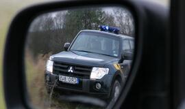Pasieniečiai ir policininkai vaikėsi bėglį