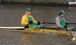 Danėje - irklavimo žiemos taurės varžybos.