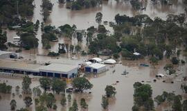 Po galingų potvynių Australijoje prasidėjo tvarkymo darbai