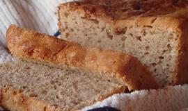 Išvykstantiems į užsienį - riekelė šv. Agotos duonos