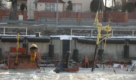 Uoste nuskendo senas žvejybos laivas