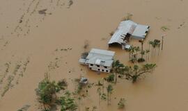 Australija: tropikų ciklonas "Yasi" smogė Kvynslendui