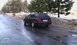 Lėbartų kelyje – "slidžios“ ir "girtos“ avarijos