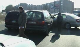 Avarija žiedinėje sankryžoje