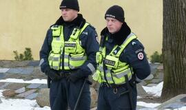 Prie Klaipėdos apylinkės teismo - piketas prieš teisėją