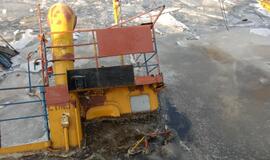 Uoste nuskendo senas žvejybos laivas