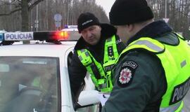 Neblaivus vairuotojas užmigo prie vairo