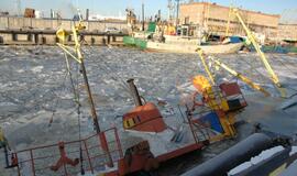 Uoste nuskendo senas žvejybos laivas